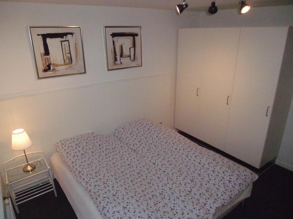 Give City Apartments Apartment Give
